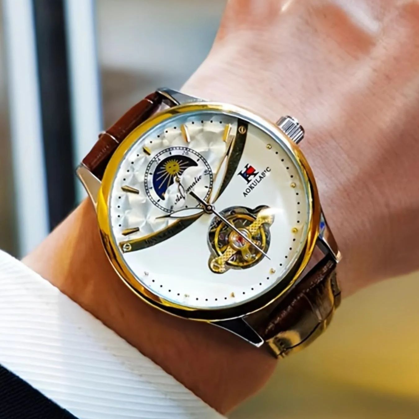 Luxuriöse Herren-Automatikuhr  – Luxury Watch It Bewertung und Preis